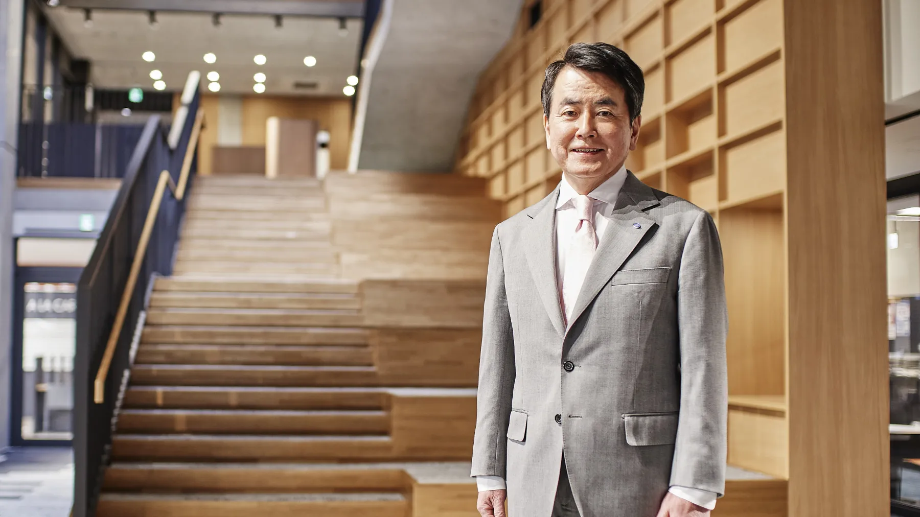 学長イメージ画像