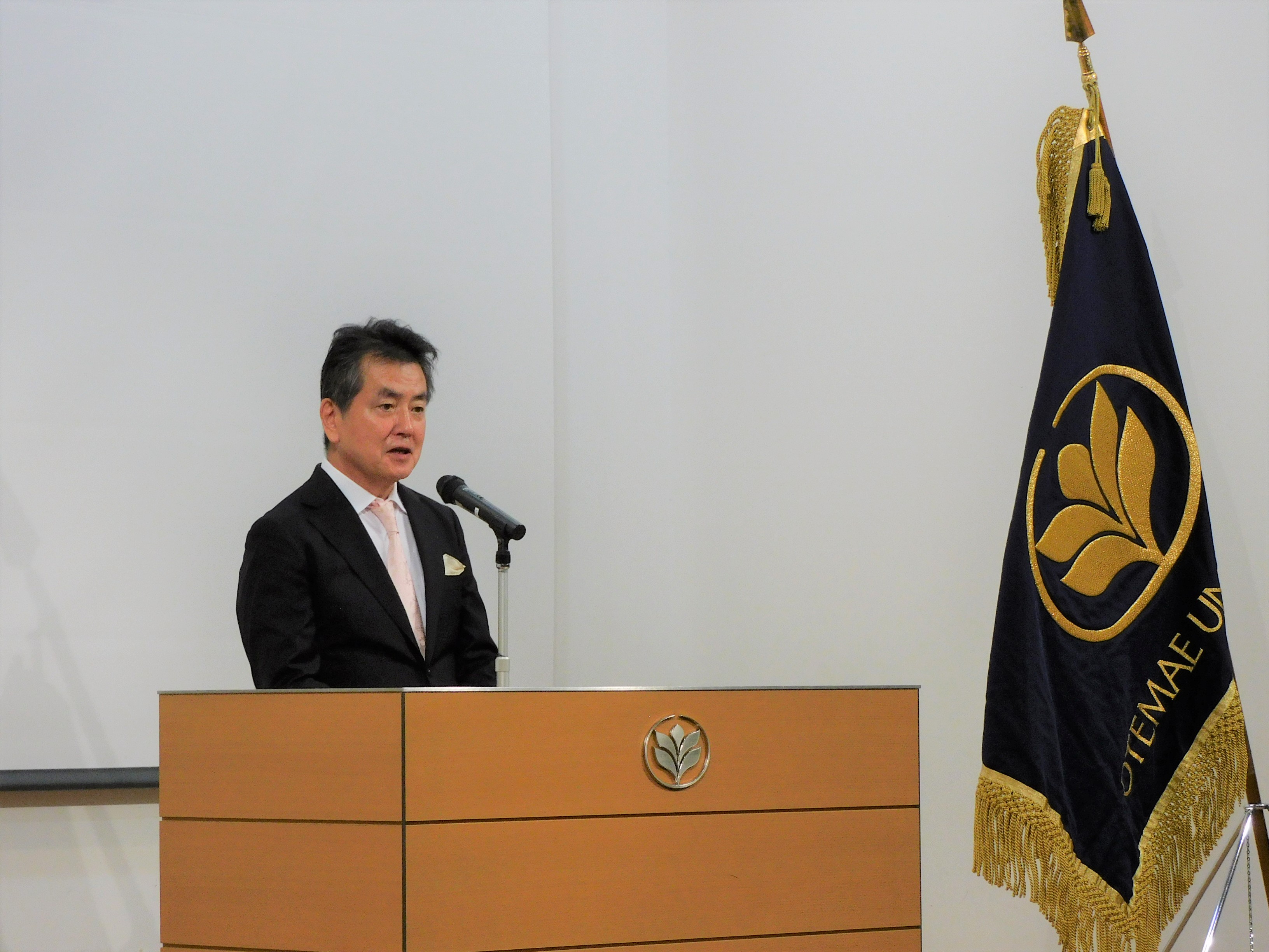 平野学長祝辞(大学)