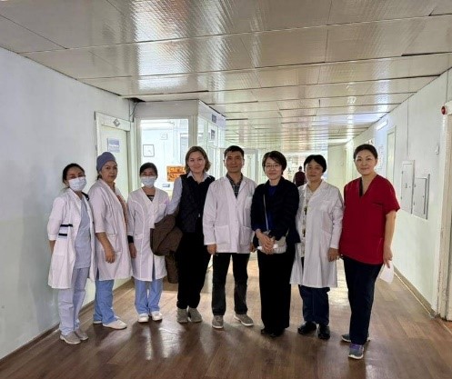 国立循環器病治療センターの医師,看護管理者と共に