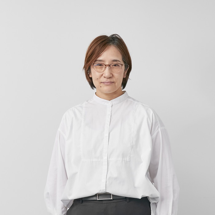 畦岡 悦子