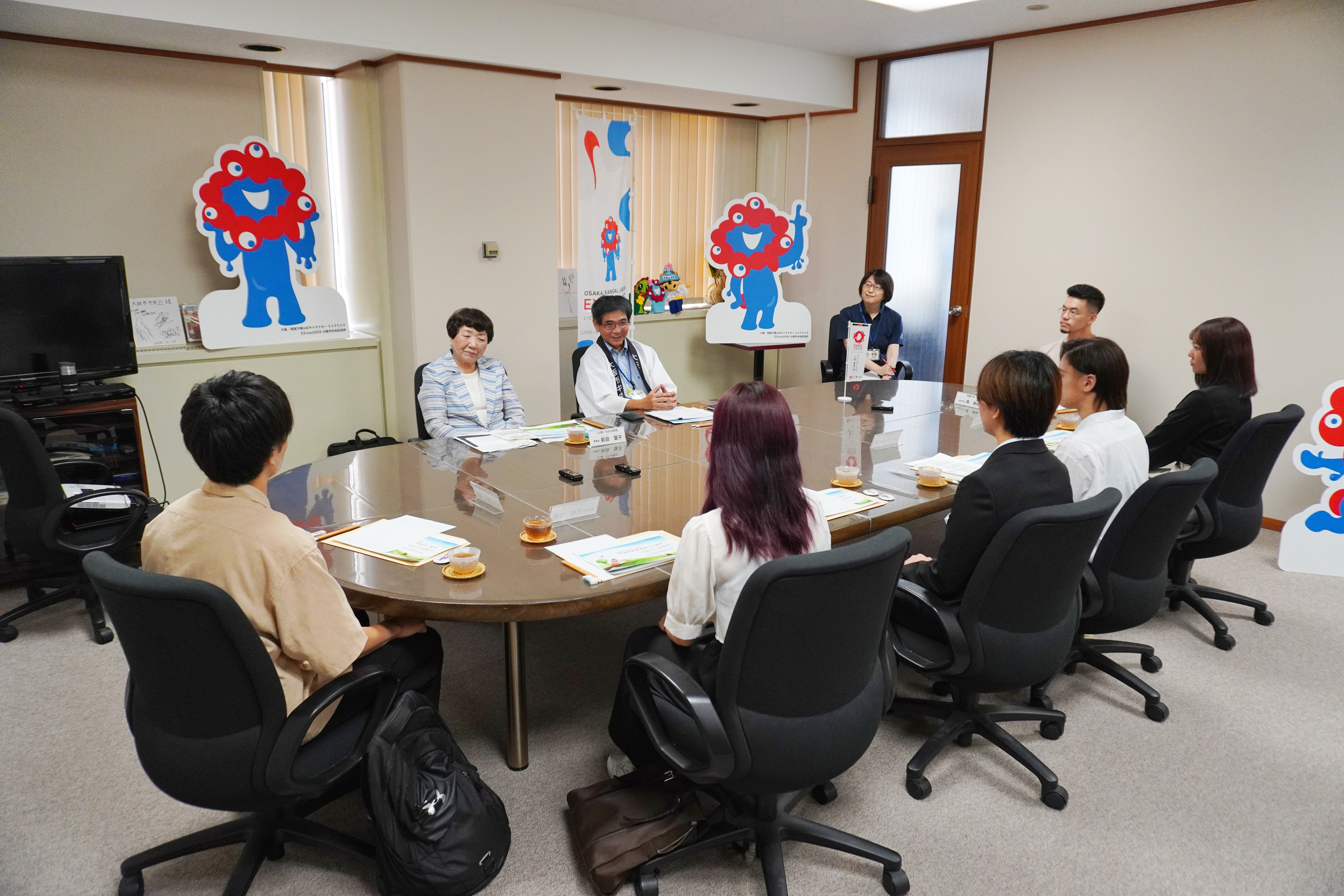 画面左が小松原さん、右が内畑谷さん