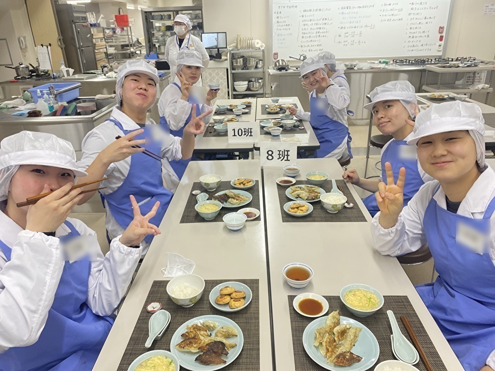 試食の様子