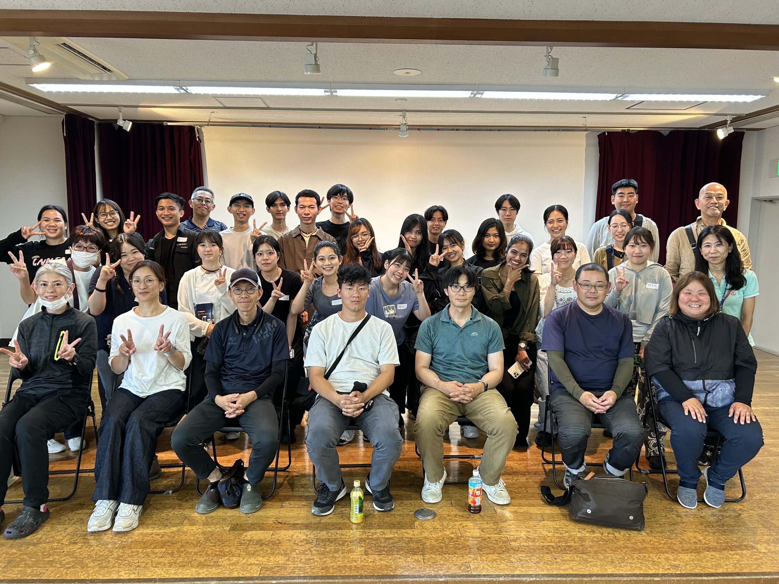 若手農家「にこみ会」のみなさんとの集合写真