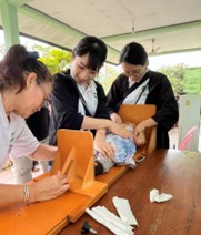 5歳未満児の栄養状態チェックに参加