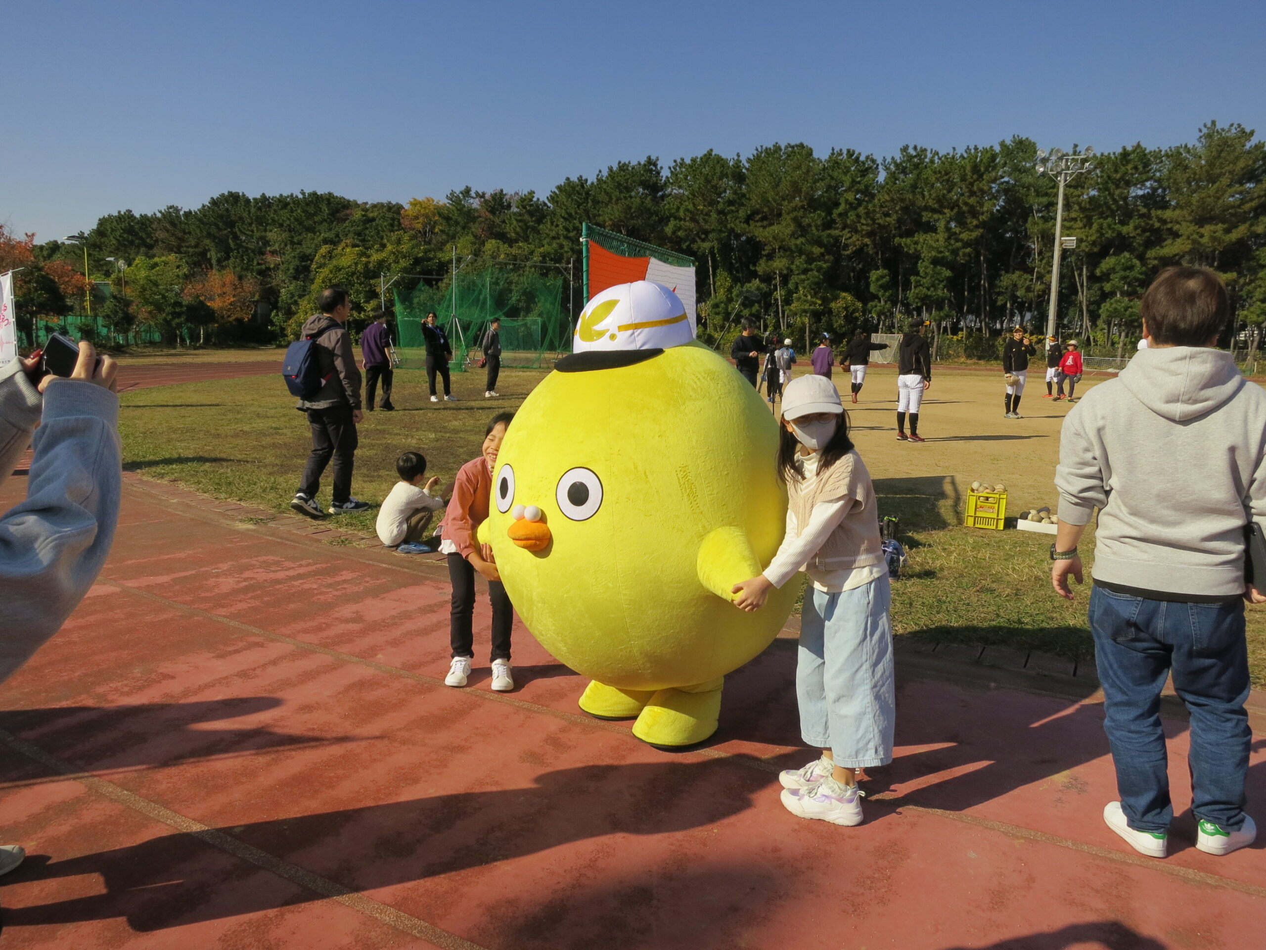 株式会社フジナガ様マスコットキャラクター「ふじもっち」