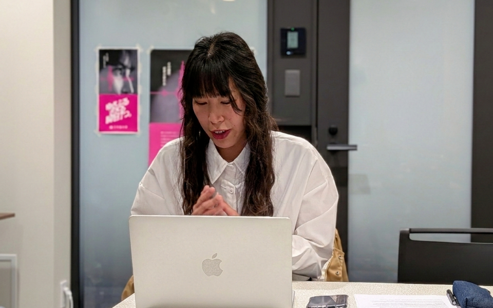 現代社会学部３年生カインザートウエさん