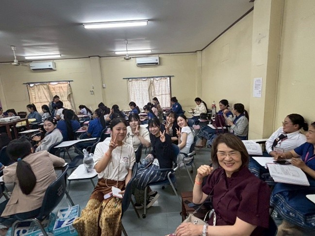 乳幼児の成長発達の授業を聴講