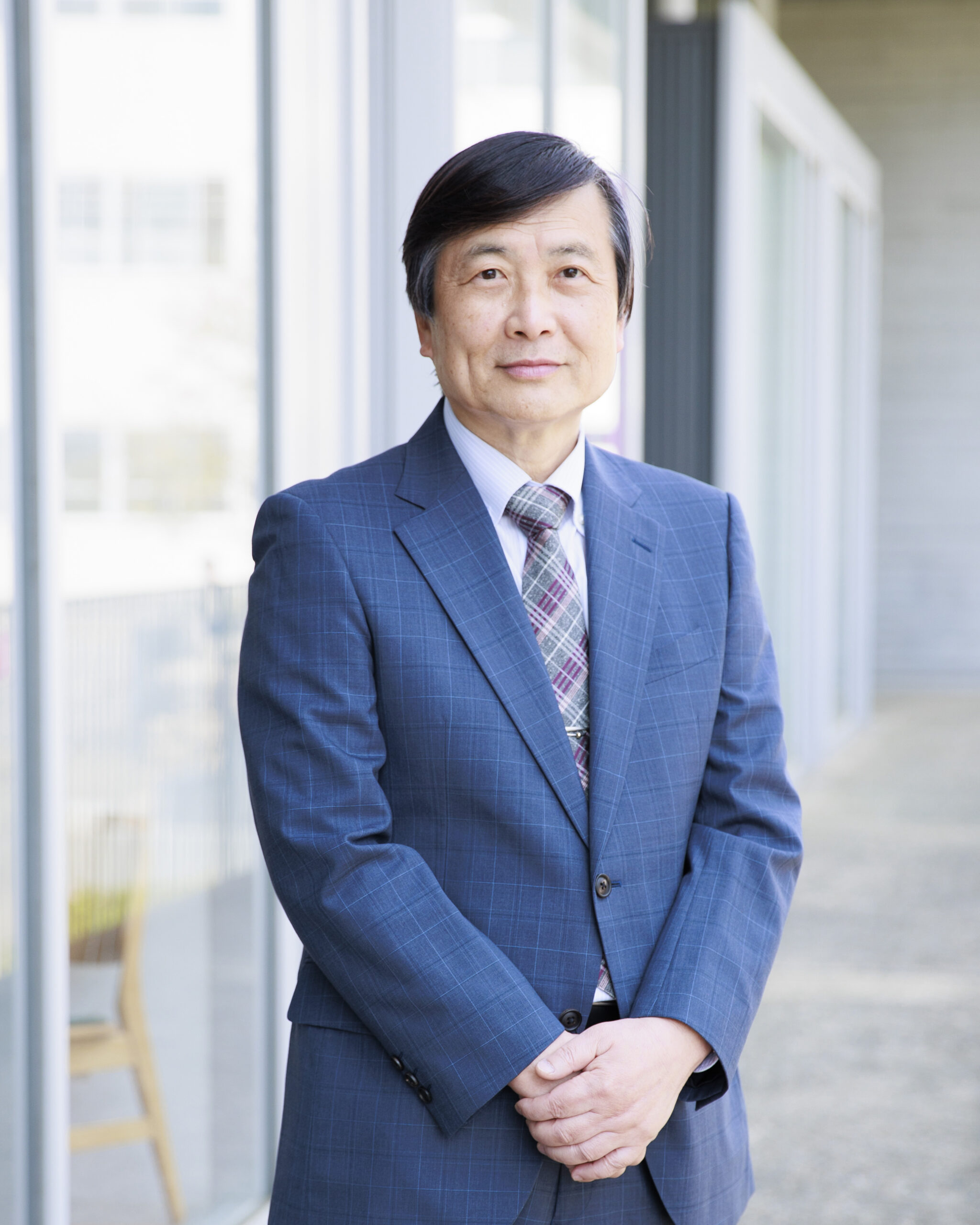 西村 治彦